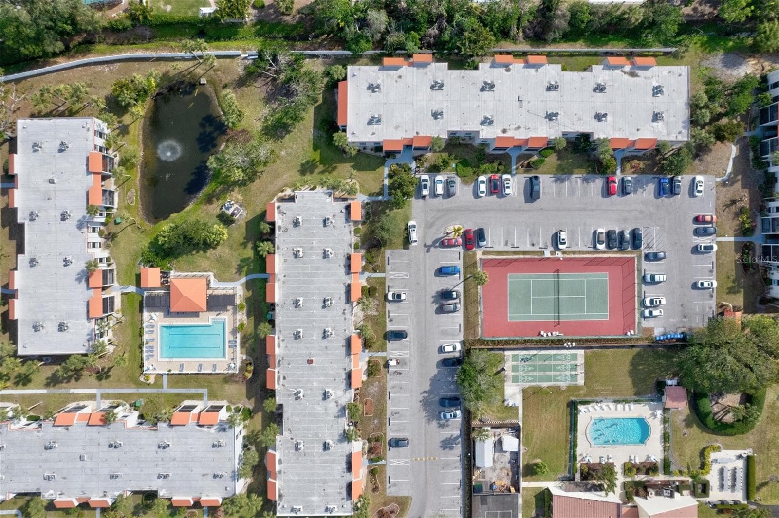 Condominium at 3275 BENEVA RD #104, SARASOTA, photo 17 of 28