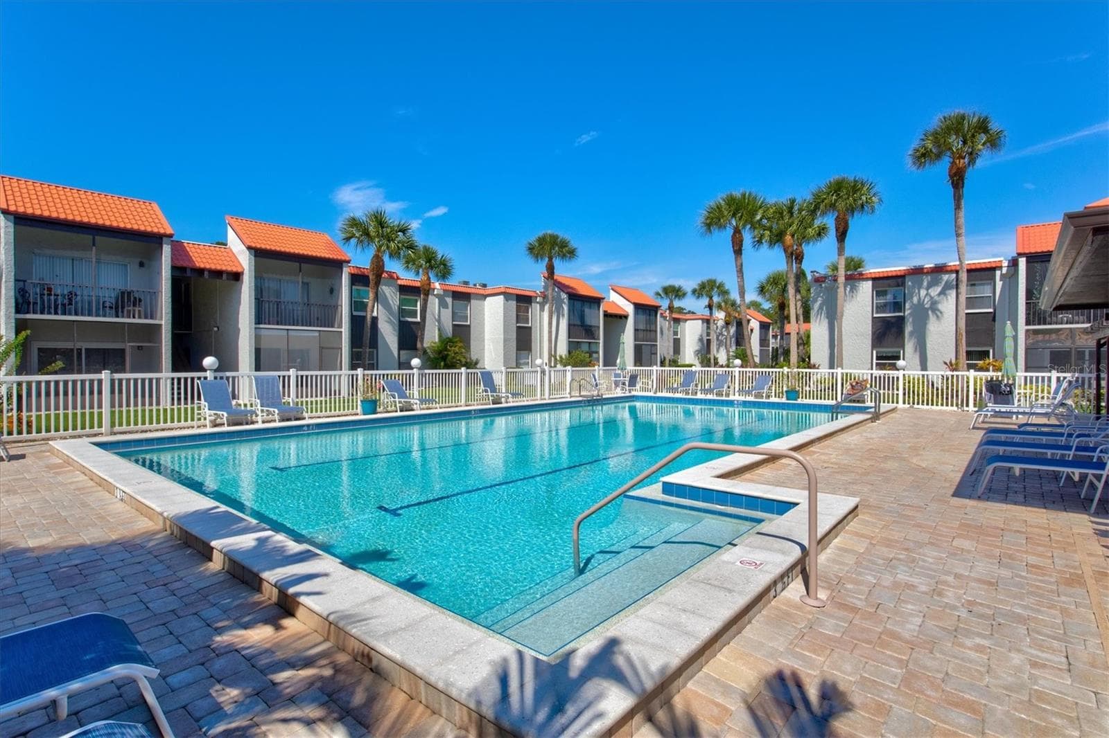 Condominium at 3275 BENEVA RD #104, SARASOTA, photo 22 of 28