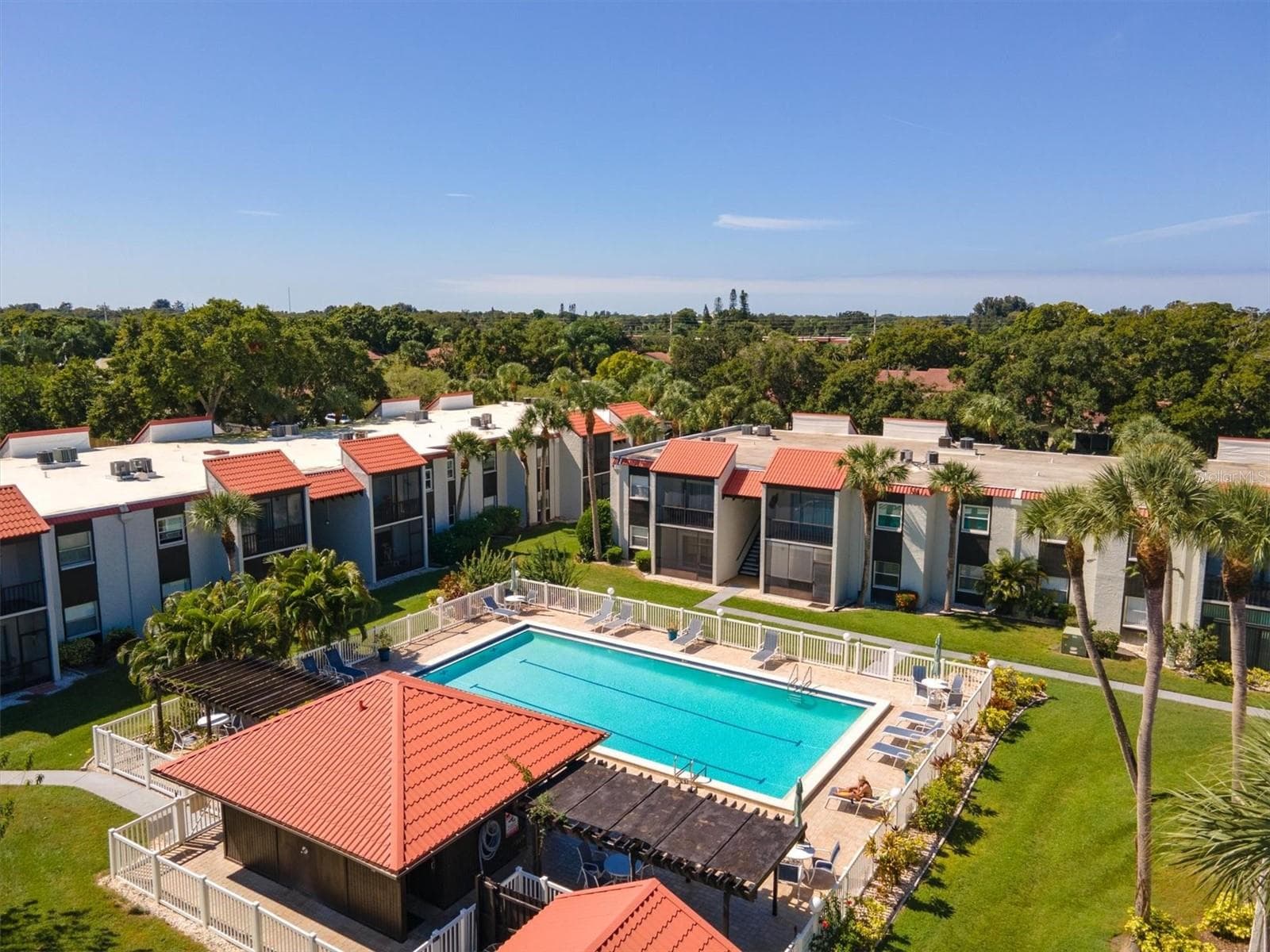 Condominium at 3275 BENEVA RD #104, SARASOTA, photo 24 of 28