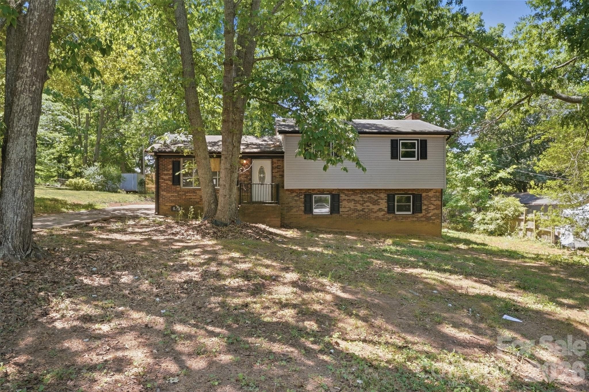 151 Redwood Lane
