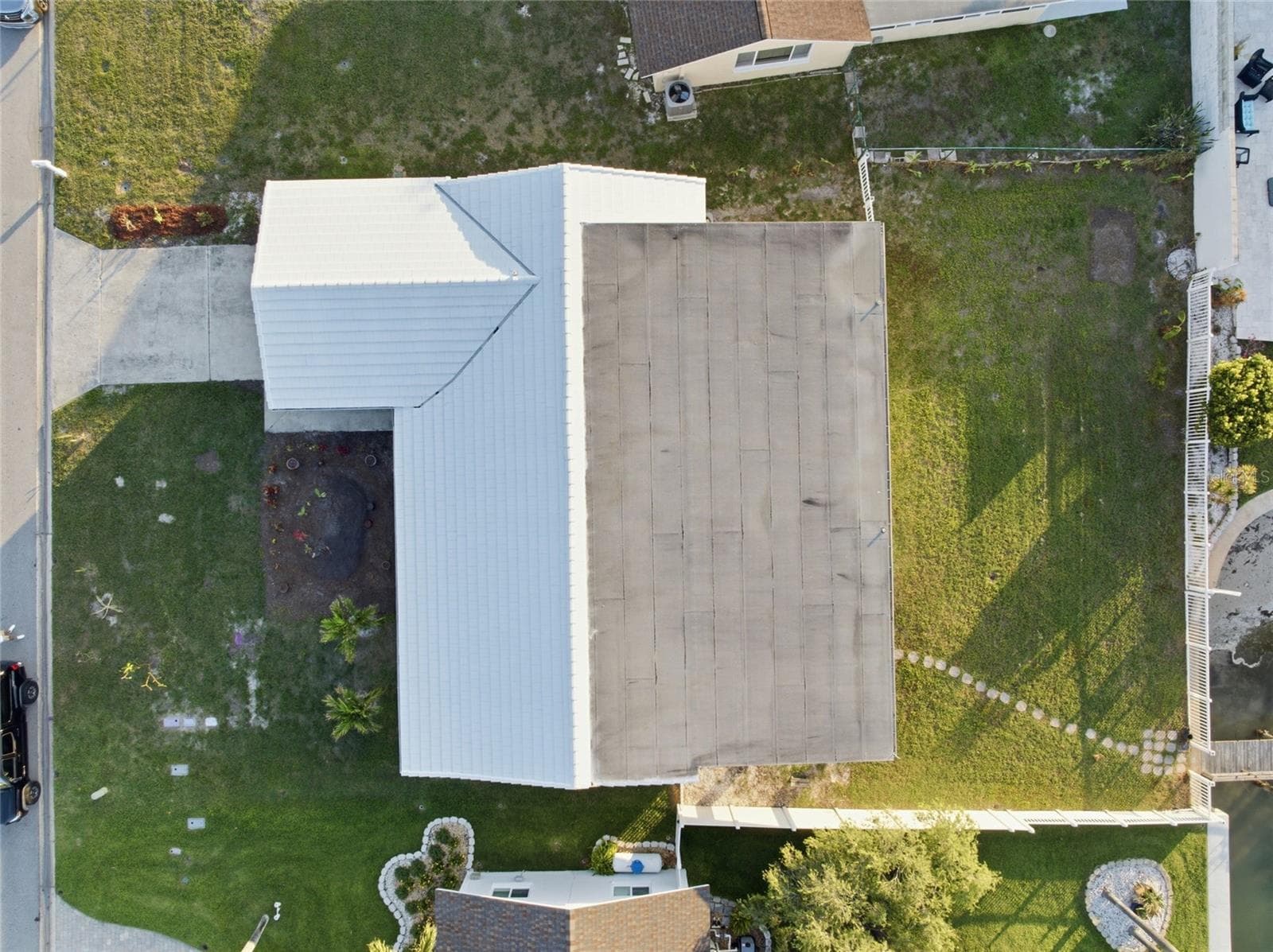 Single Family Residence at 710 116TH AVE, TREASURE ISLAND, photo 58 of 58