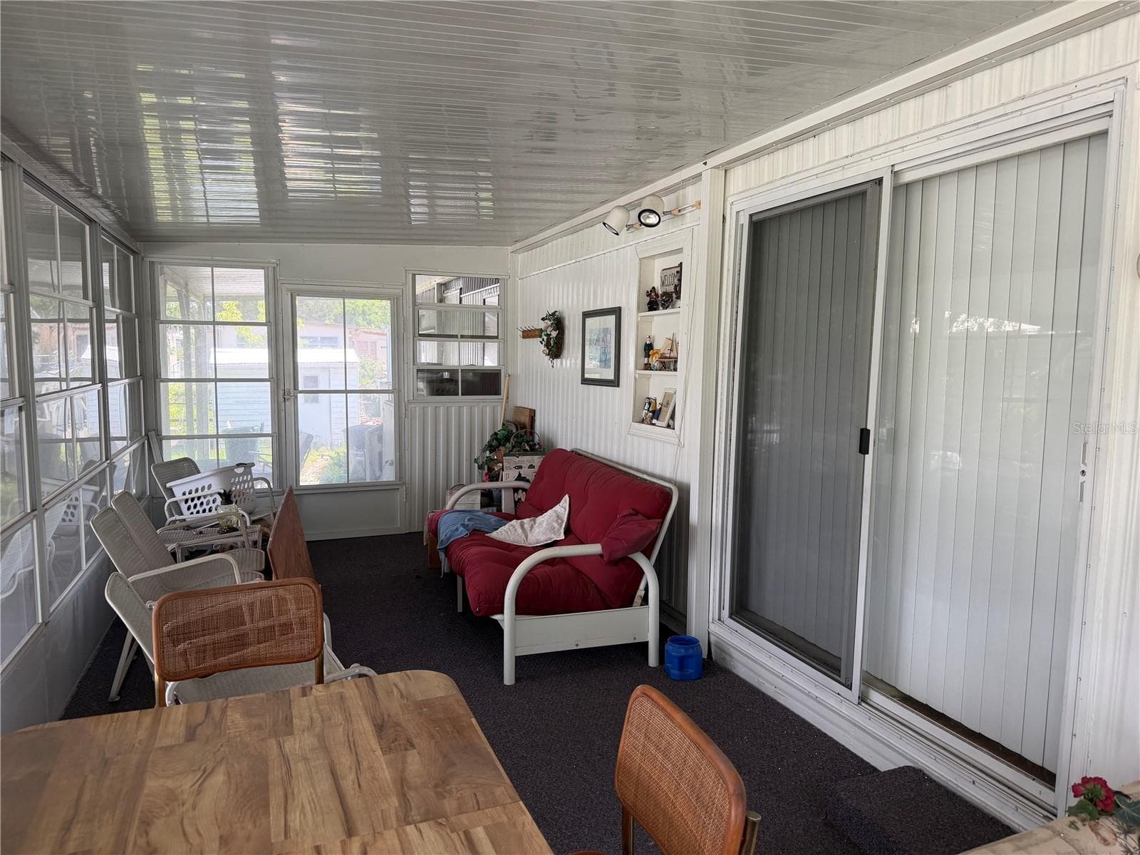 Florida Room - 13440 PALM DR #7, ASTATULA