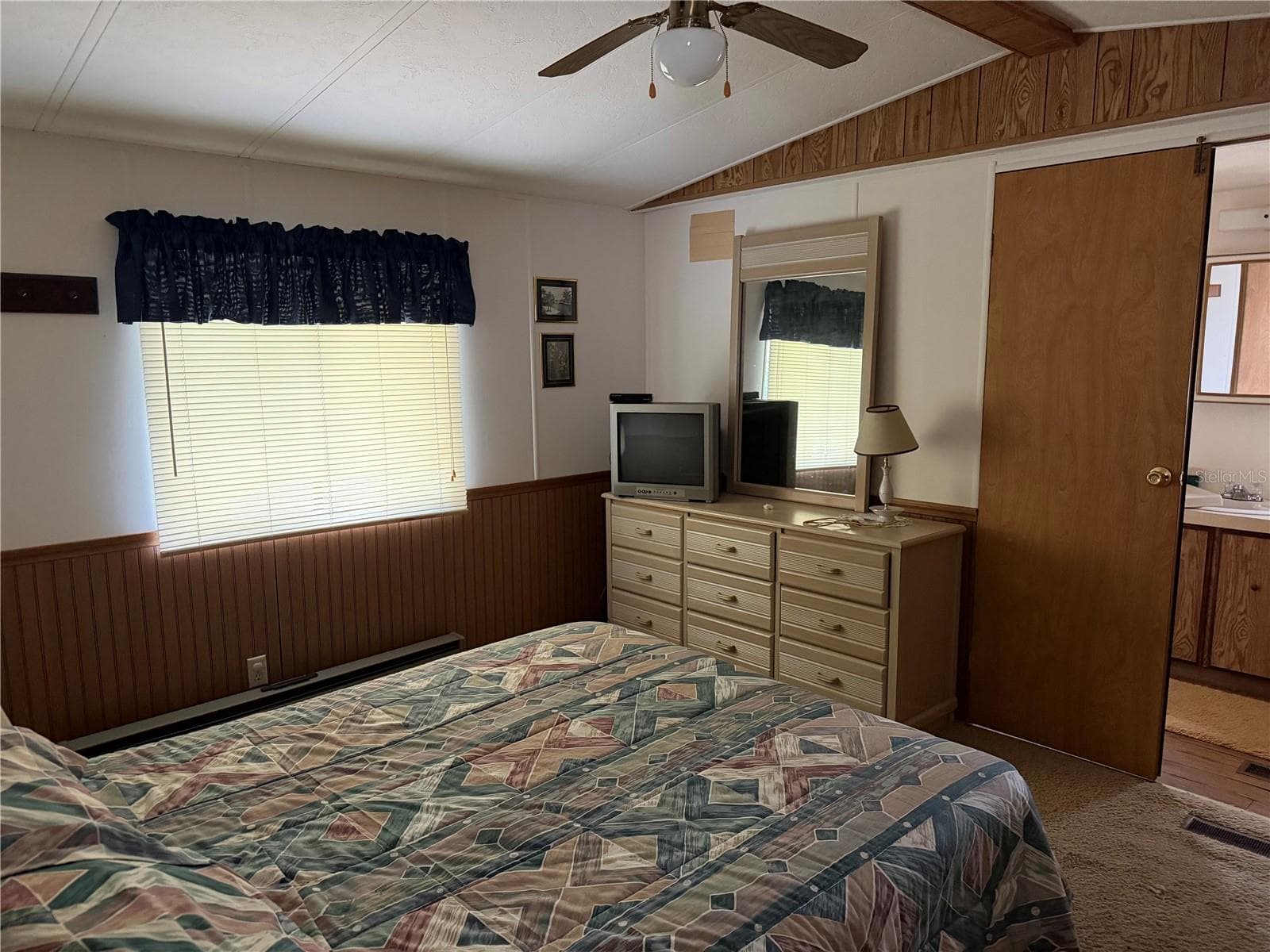 Primary Bedroom - 13440 PALM DR #7, ASTATULA
