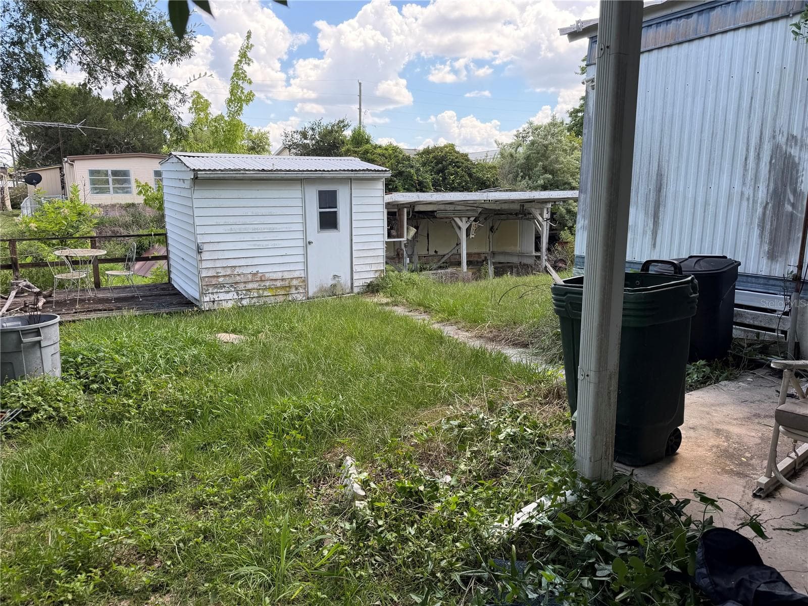 View of the storage by watewr - 13440 PALM DR #7, ASTATULA