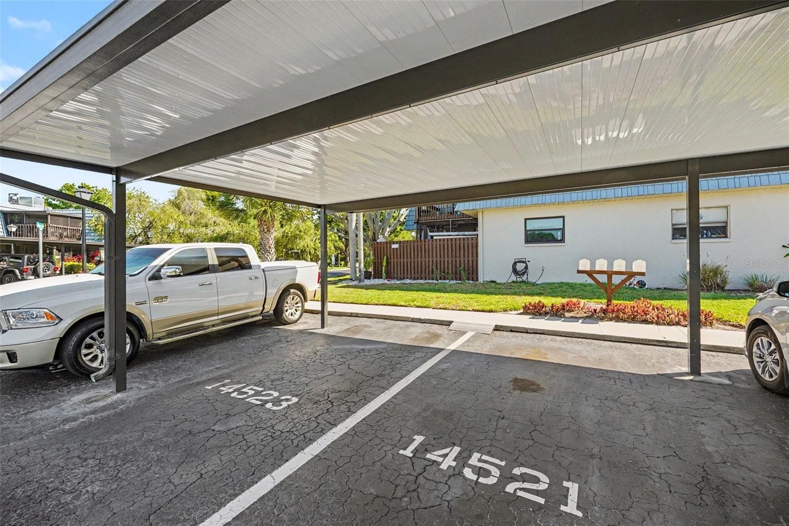 Designated Covered Parking - 14521 CATALINA CIR, SEMINOLE