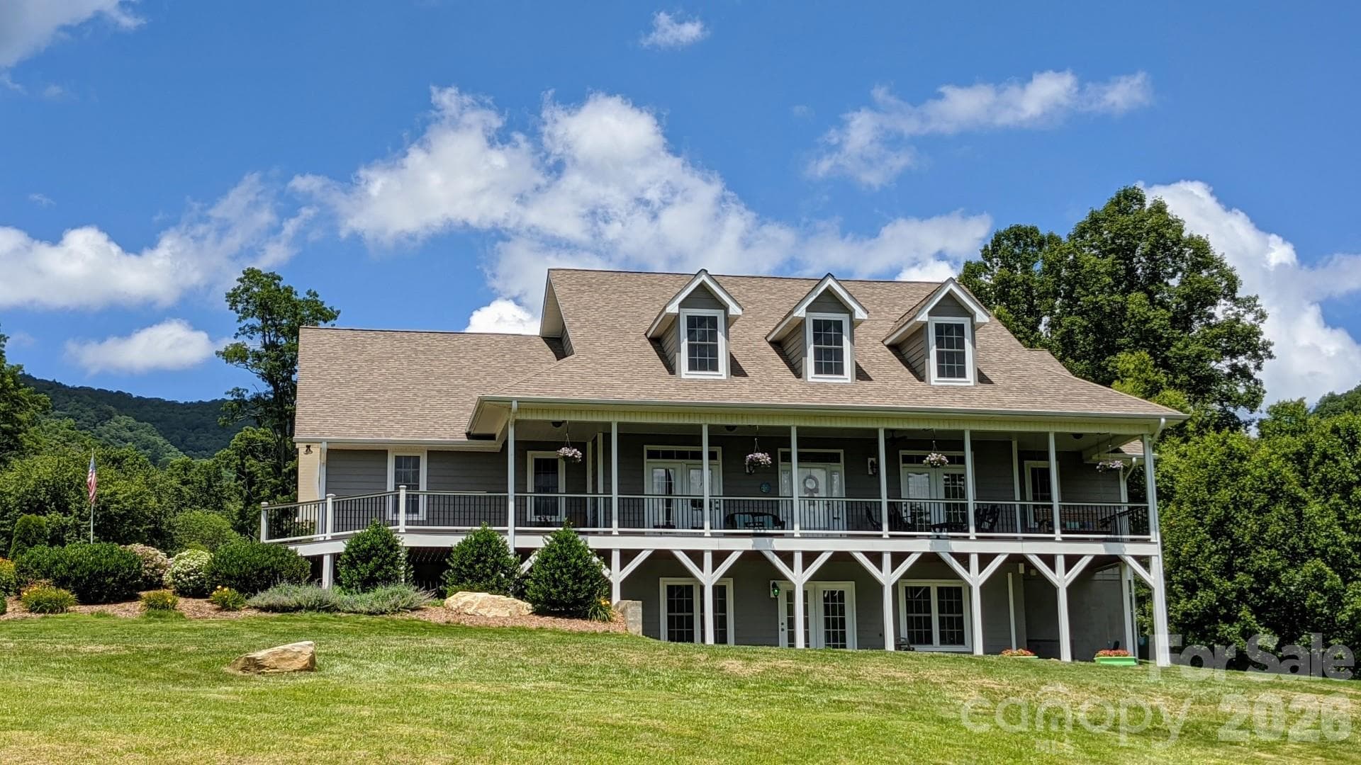 Single Family Residence at Clyde, photo 2 of 48