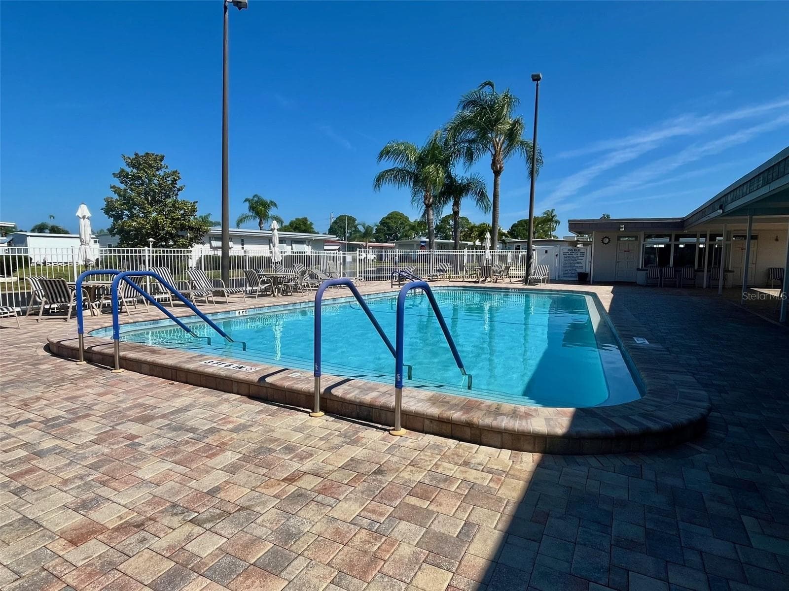Mobile Home at 130 MELODY LN, TARPON SPRINGS, photo 33 of 47