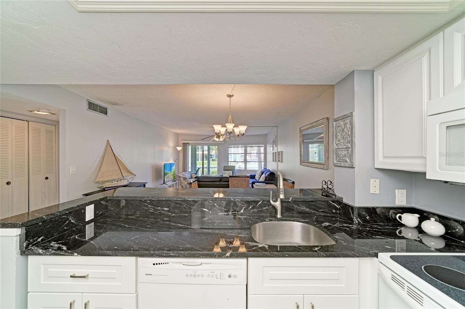 Condominium at 1257 S PORTOFINO DR #104, SARASOTA, photo 15 of 96