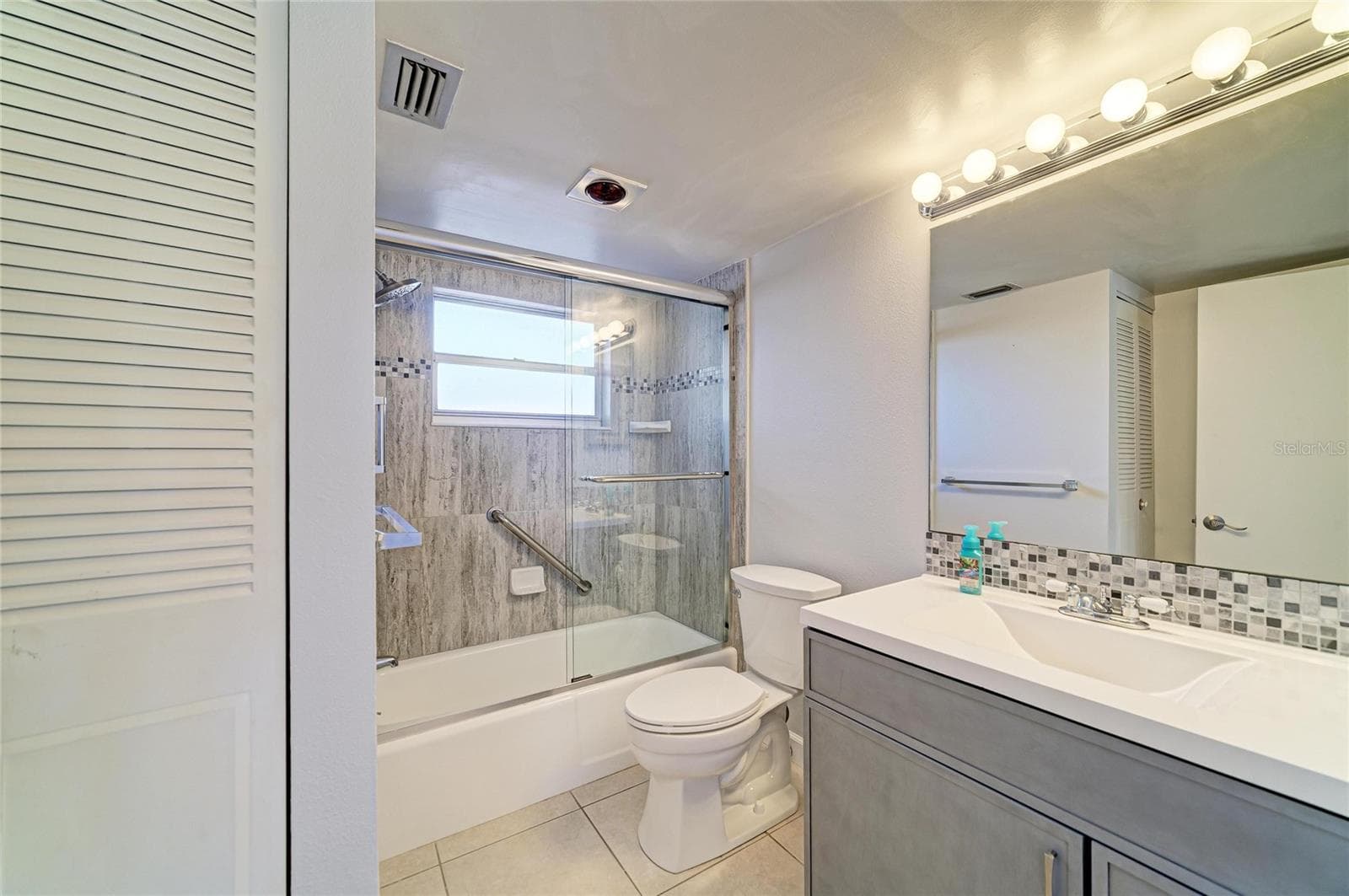 Condominium at 1257 S PORTOFINO DR #104, SARASOTA, photo 26 of 96
