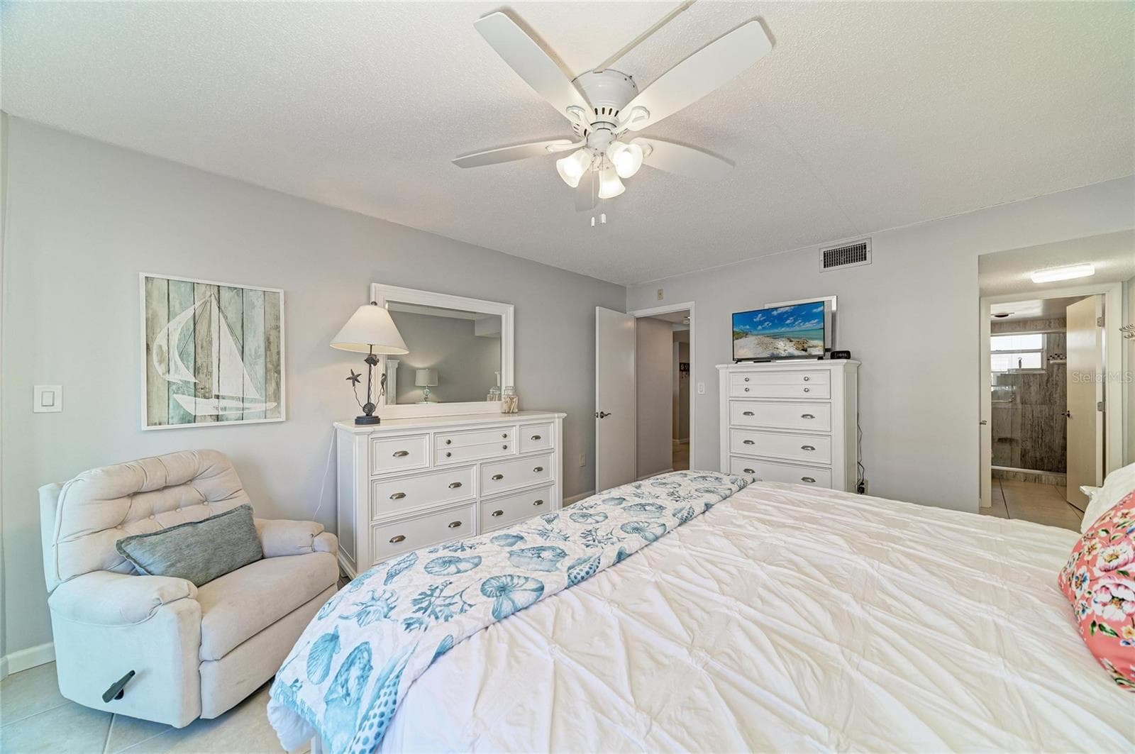 Condominium at 1257 S PORTOFINO DR #104, SARASOTA, photo 28 of 96