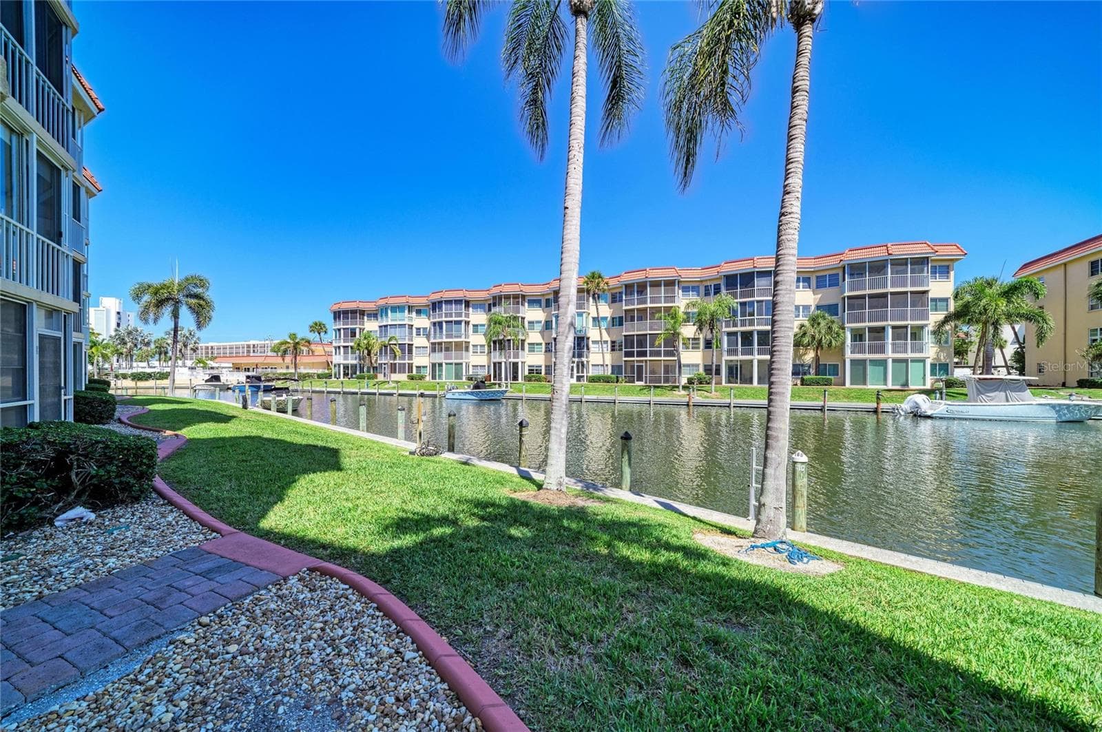 Condominium at 1257 S PORTOFINO DR #104, SARASOTA, photo 35 of 96