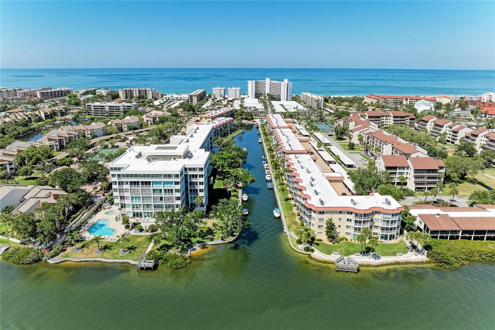 Condominium at 1257 S PORTOFINO DR #104, SARASOTA, photo 41 of 96