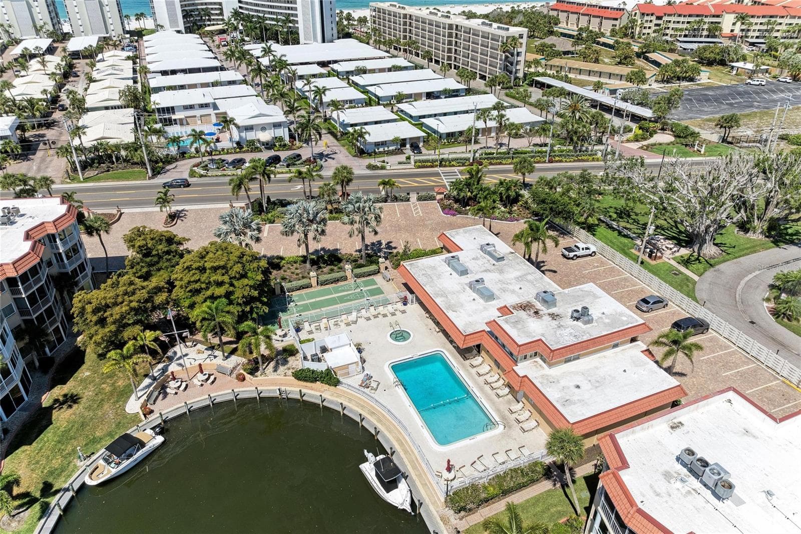 Condominium at 1257 S PORTOFINO DR #104, SARASOTA, photo 48 of 96