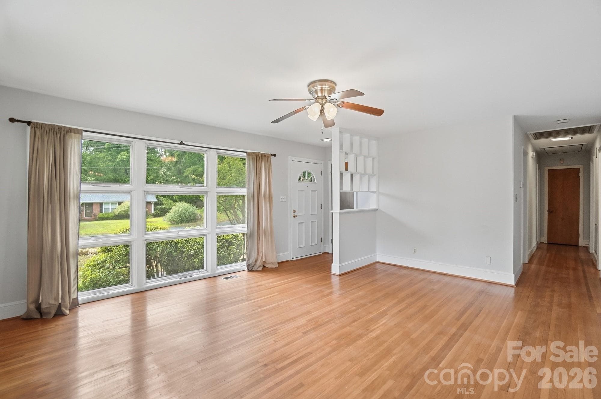 Single Family Residence at Charlotte, photo 10 of 44