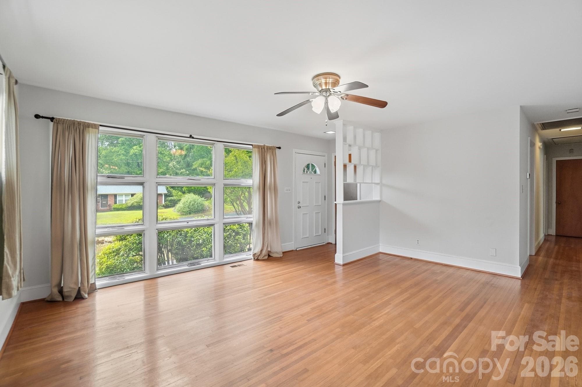 Single Family Residence at Charlotte, photo 11 of 44