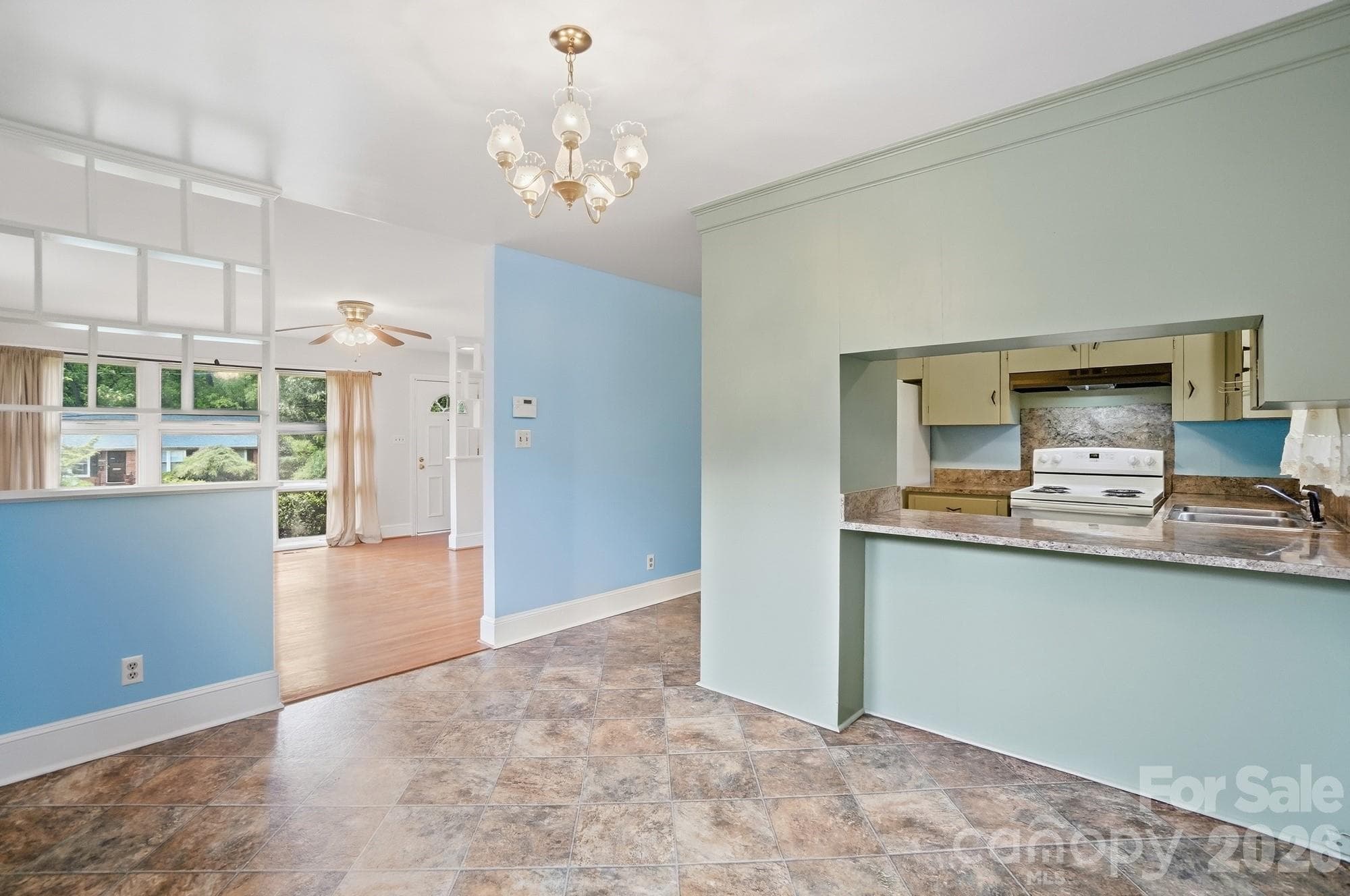 Single Family Residence at Charlotte, photo 15 of 44