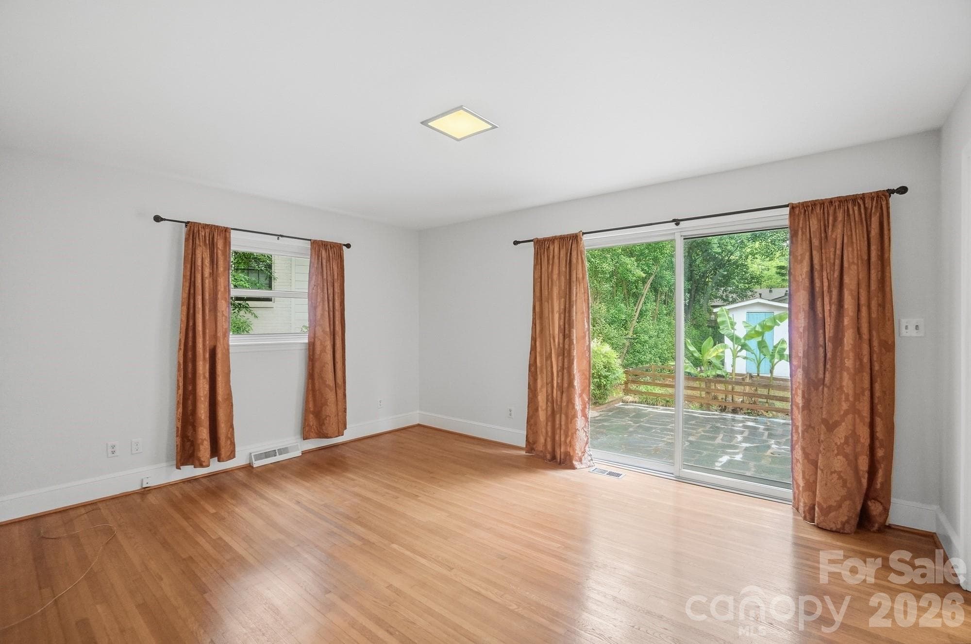 Single Family Residence at Charlotte, photo 24 of 44