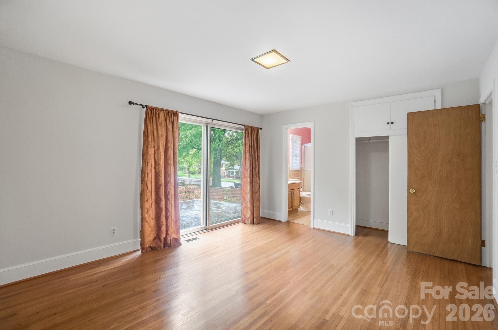 Single Family Residence at Charlotte, photo 25 of 44