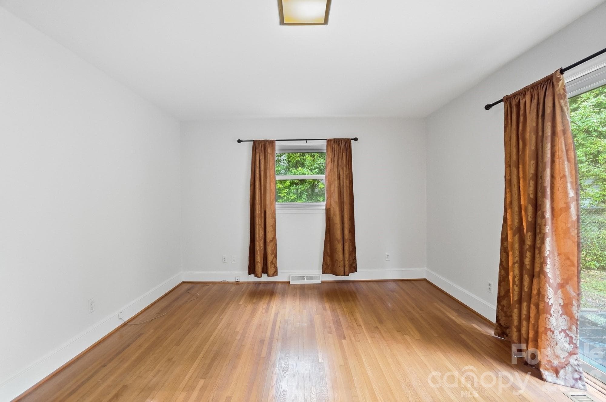 Single Family Residence at Charlotte, photo 28 of 44