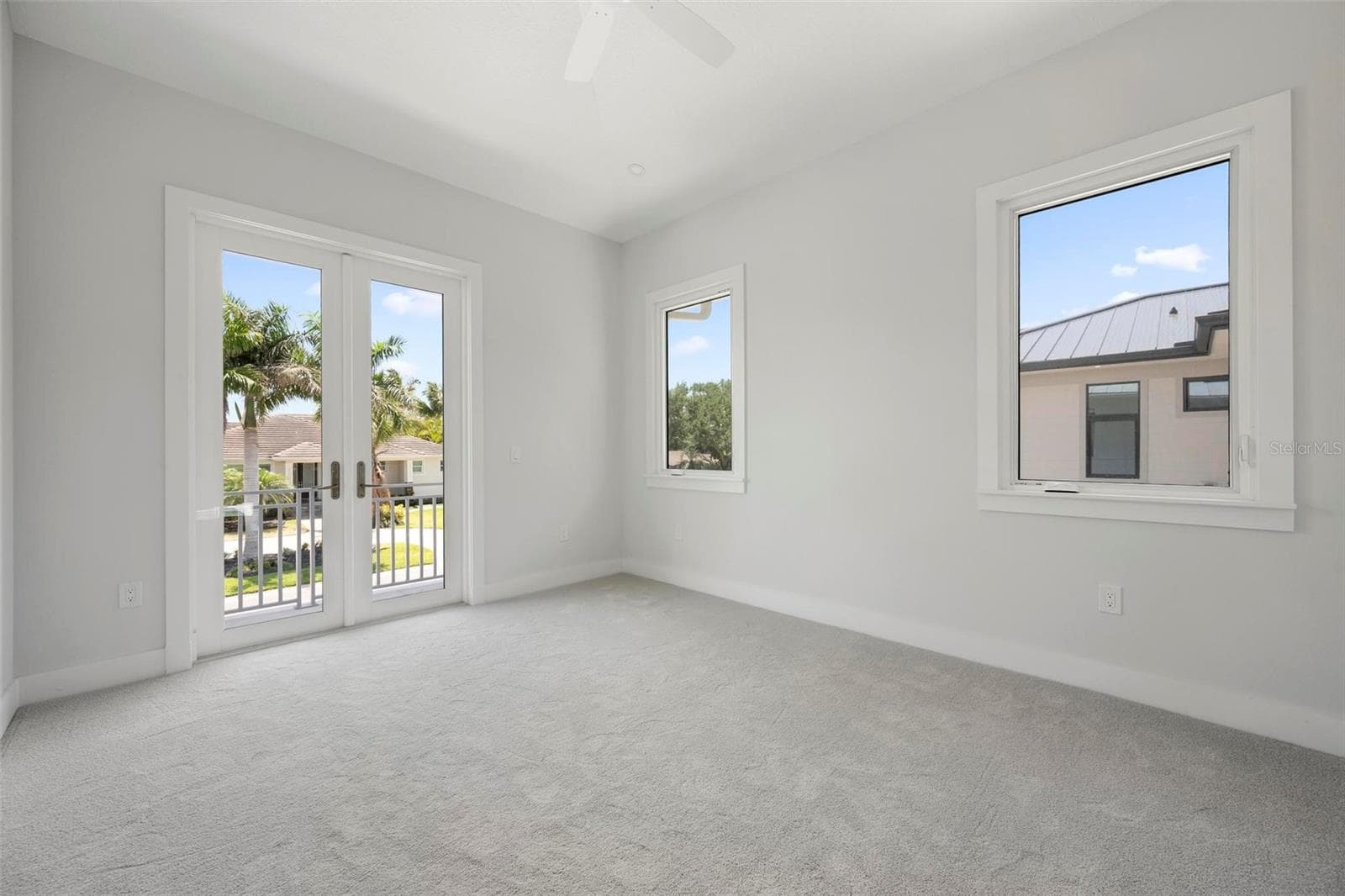 Single Family Residence at 533 VENICE LN, SARASOTA, photo 35 of 100