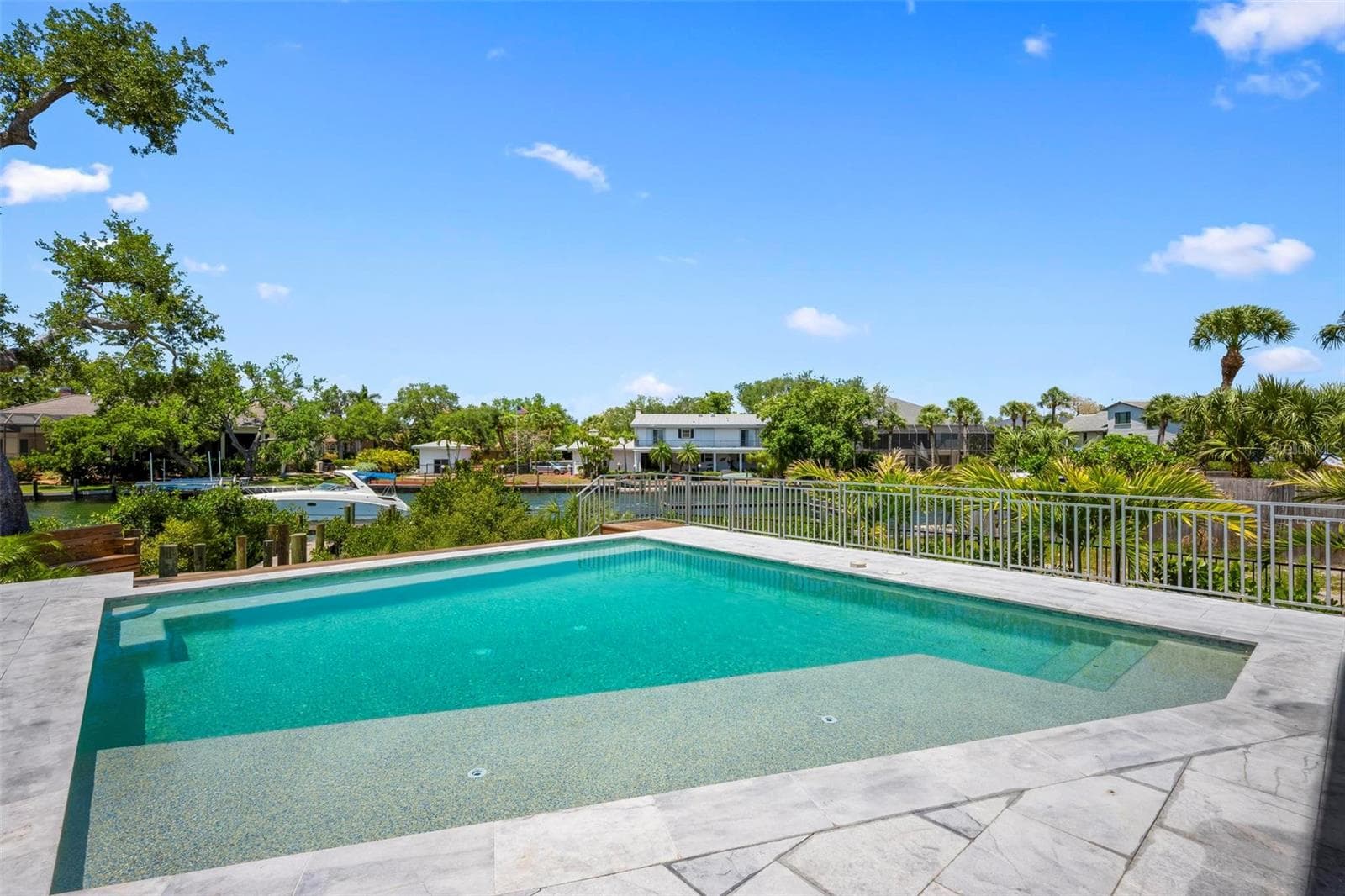 Single Family Residence at 533 VENICE LN, SARASOTA, photo 69 of 100