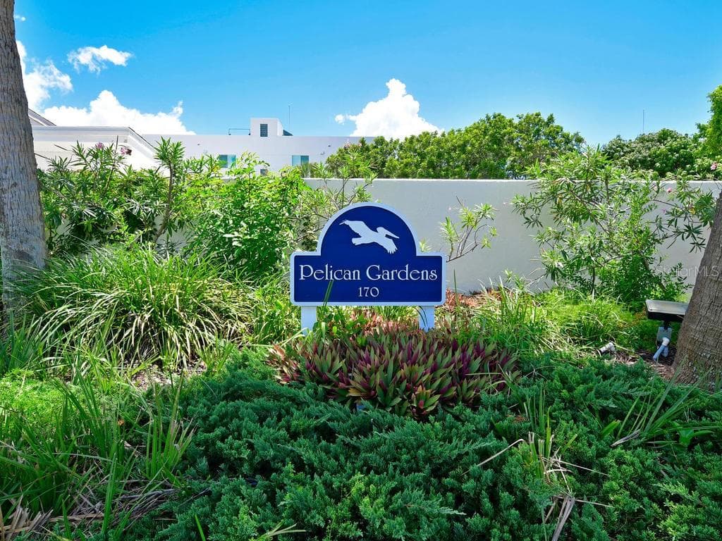 Condominium at 170 ROOSEVELT DR #8, SARASOTA, photo 16 of 23