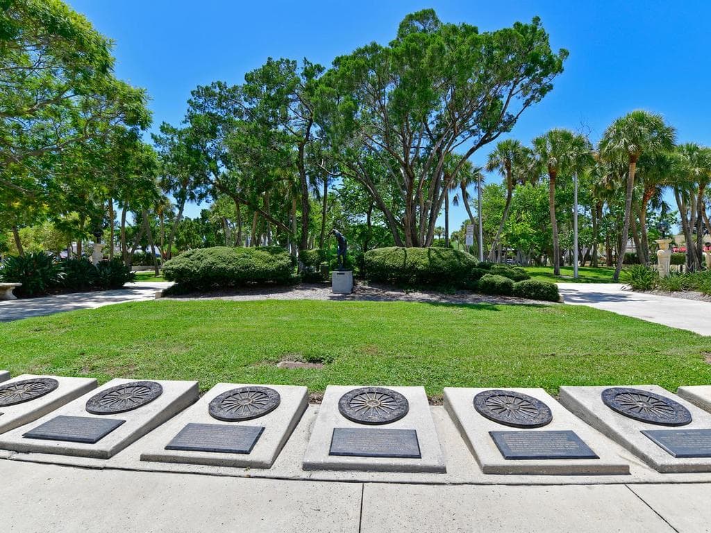 Condominium at 170 ROOSEVELT DR #8, SARASOTA, photo 19 of 23
