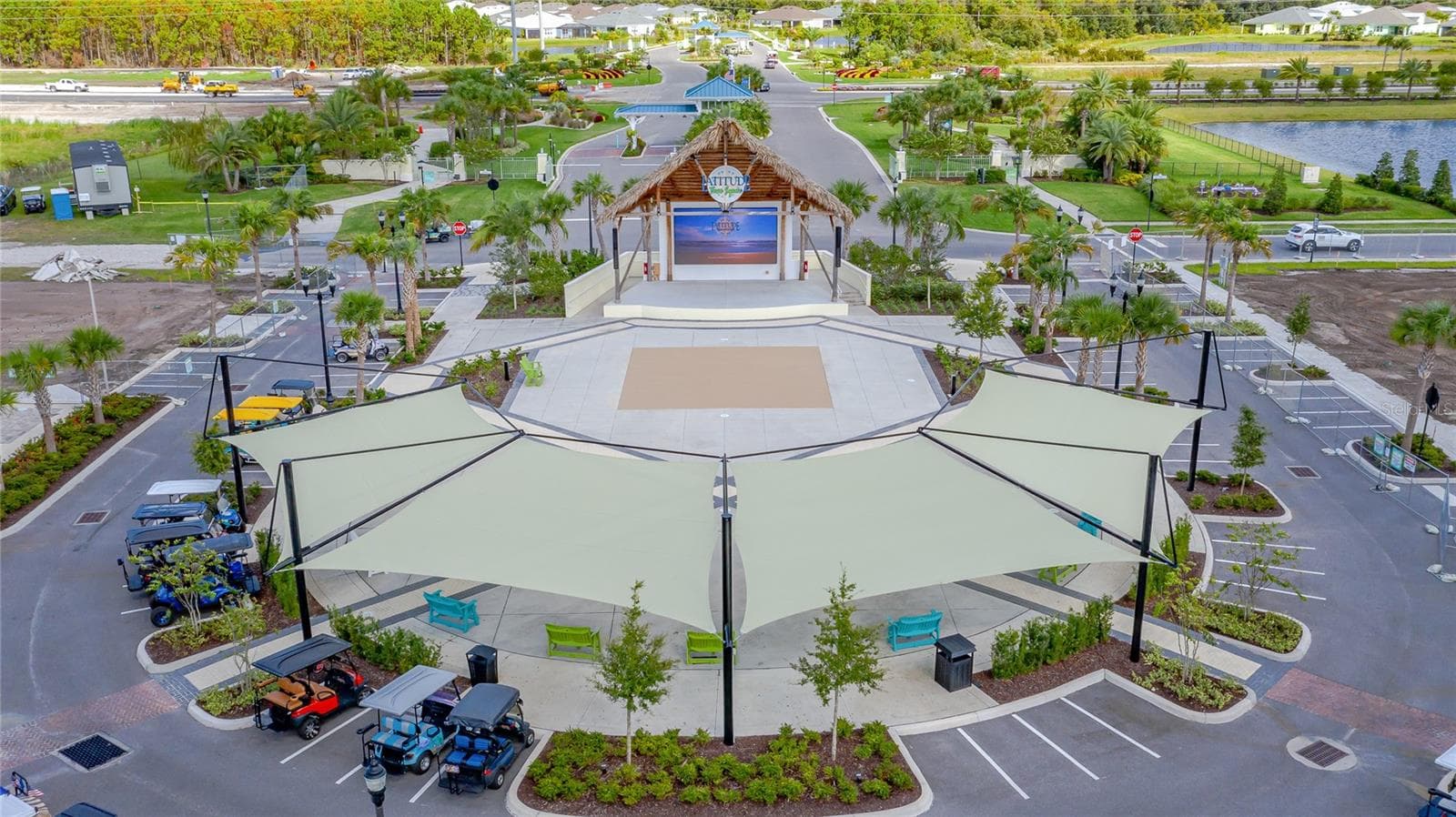 Town Square & Last Mango Theater - 466 MARGARITAVILLE AVE, DAYTONA BEACH