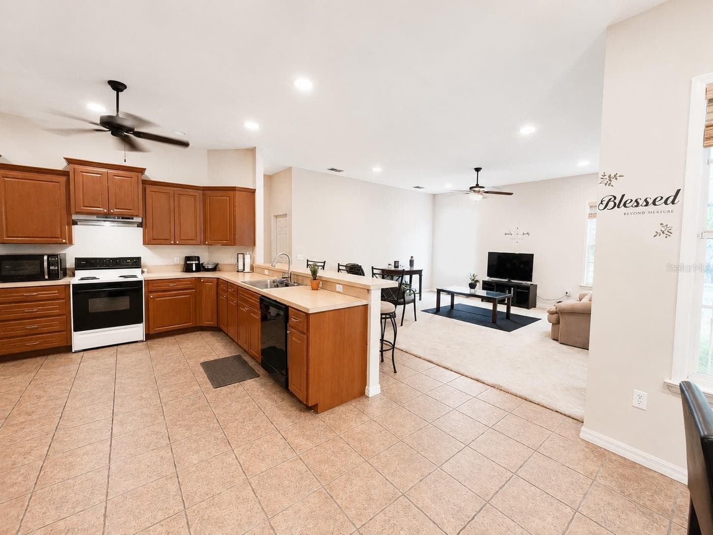 Single Family Residence at 5635 CANVASBACK CT, LAKELAND, photo 11 of 44