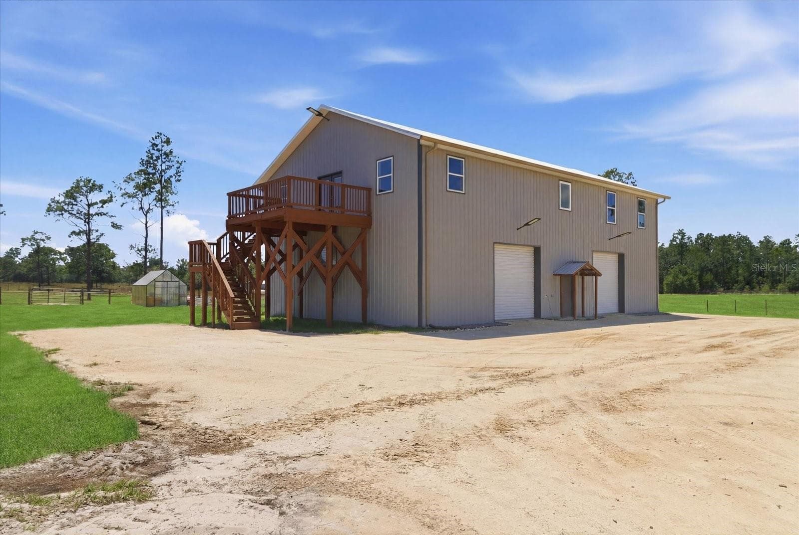 Single Family Residence at 9560 N PARKWOOD AVE, DUNNELLON, photo 2 of 50