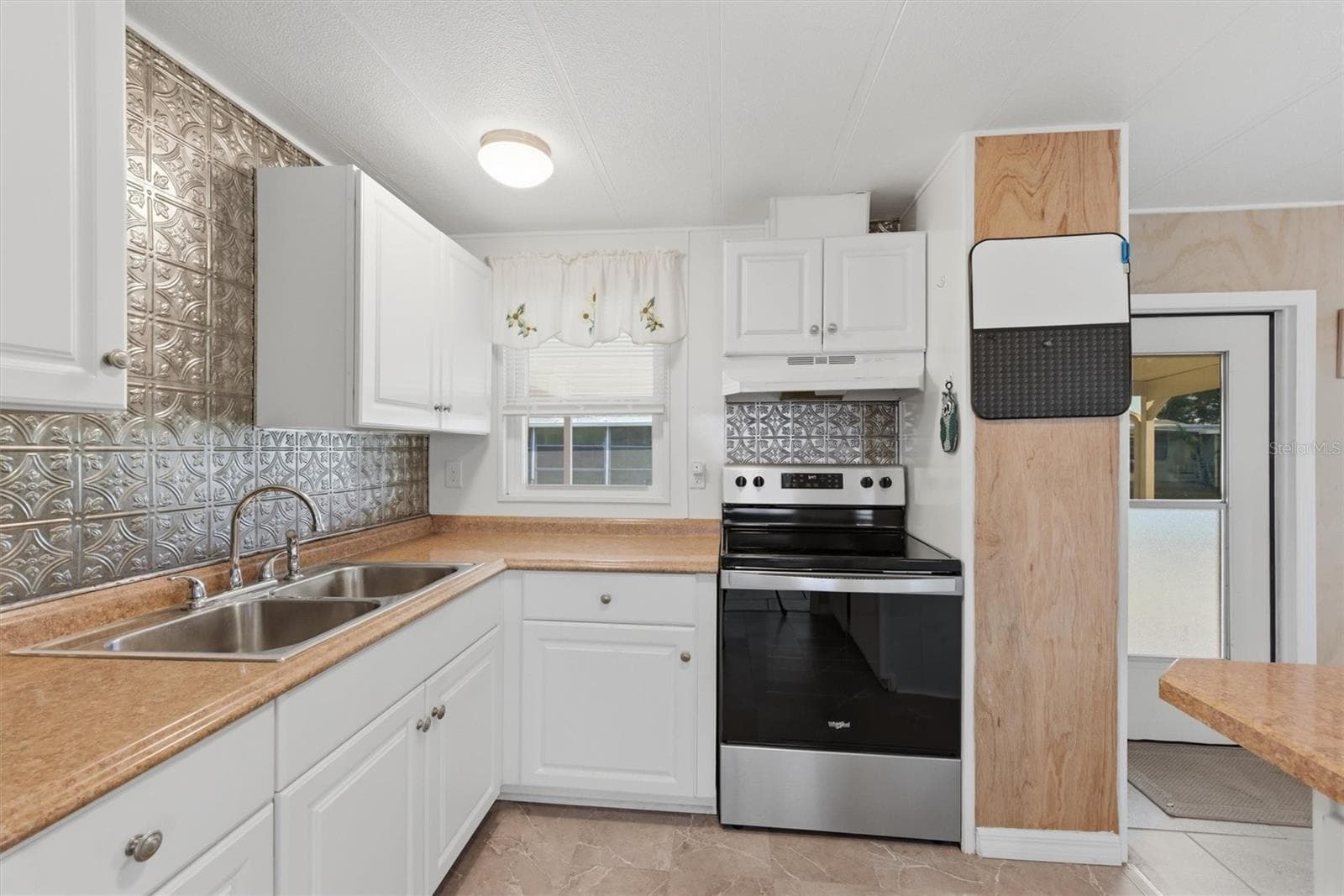 Mobile Home at 24437 HARBORVIEW RD #5, PUNTA GORDA, photo 55 of 87