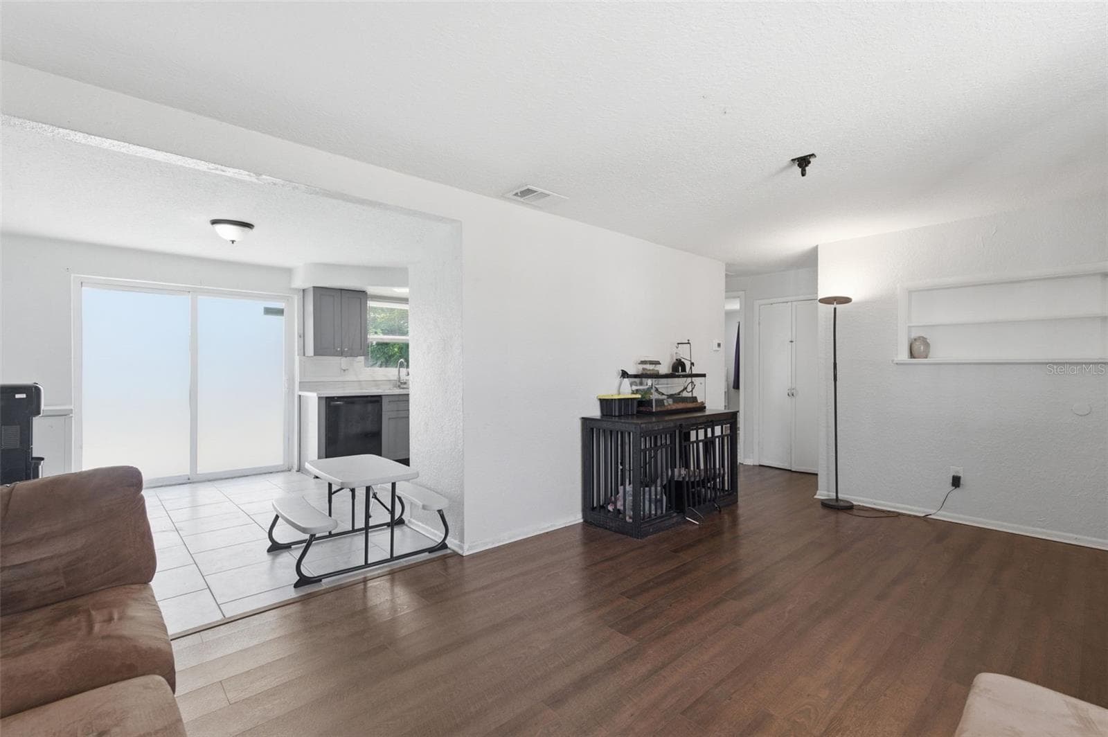 Single Family Residence at 4327 BEACON SQUARE DR, HOLIDAY, photo 11 of 52