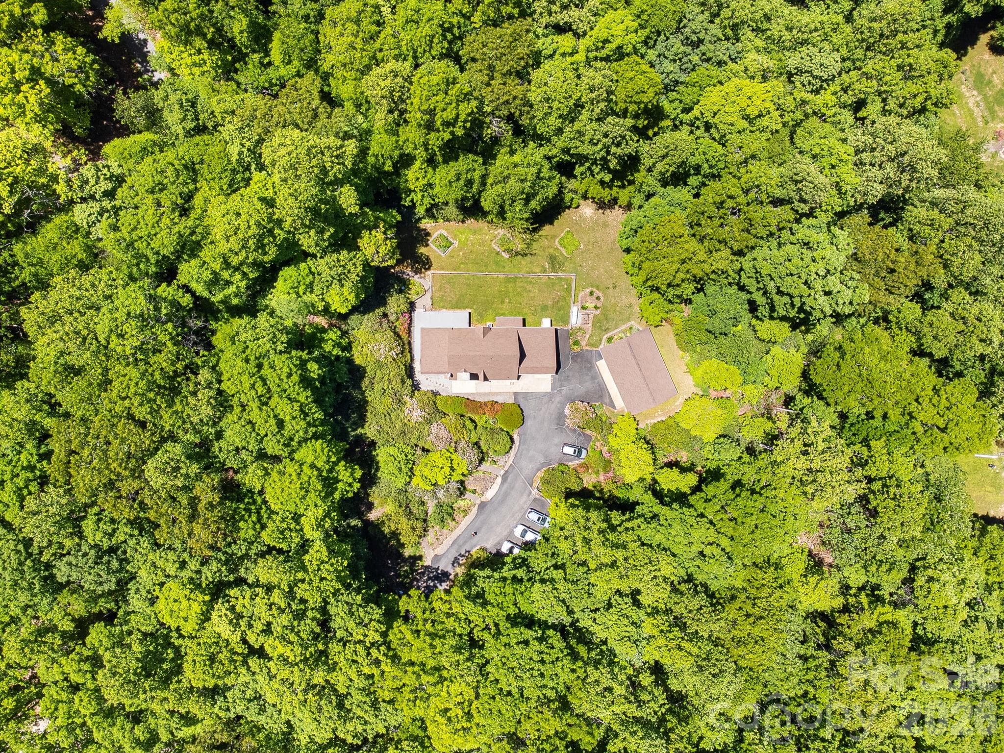 Single Family Residence at 45 Echo Hills Drive, Fairview, photo 22 of 26