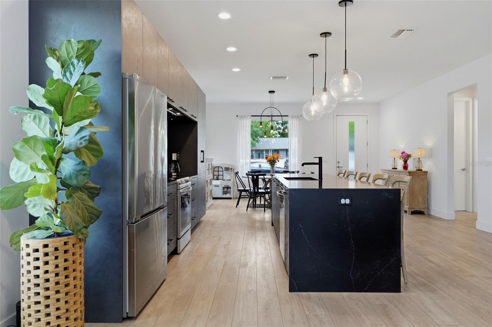 Single Family Residence at 5160 DARTMOUTH AVE N, ST PETERSBURG, photo 16 of 59