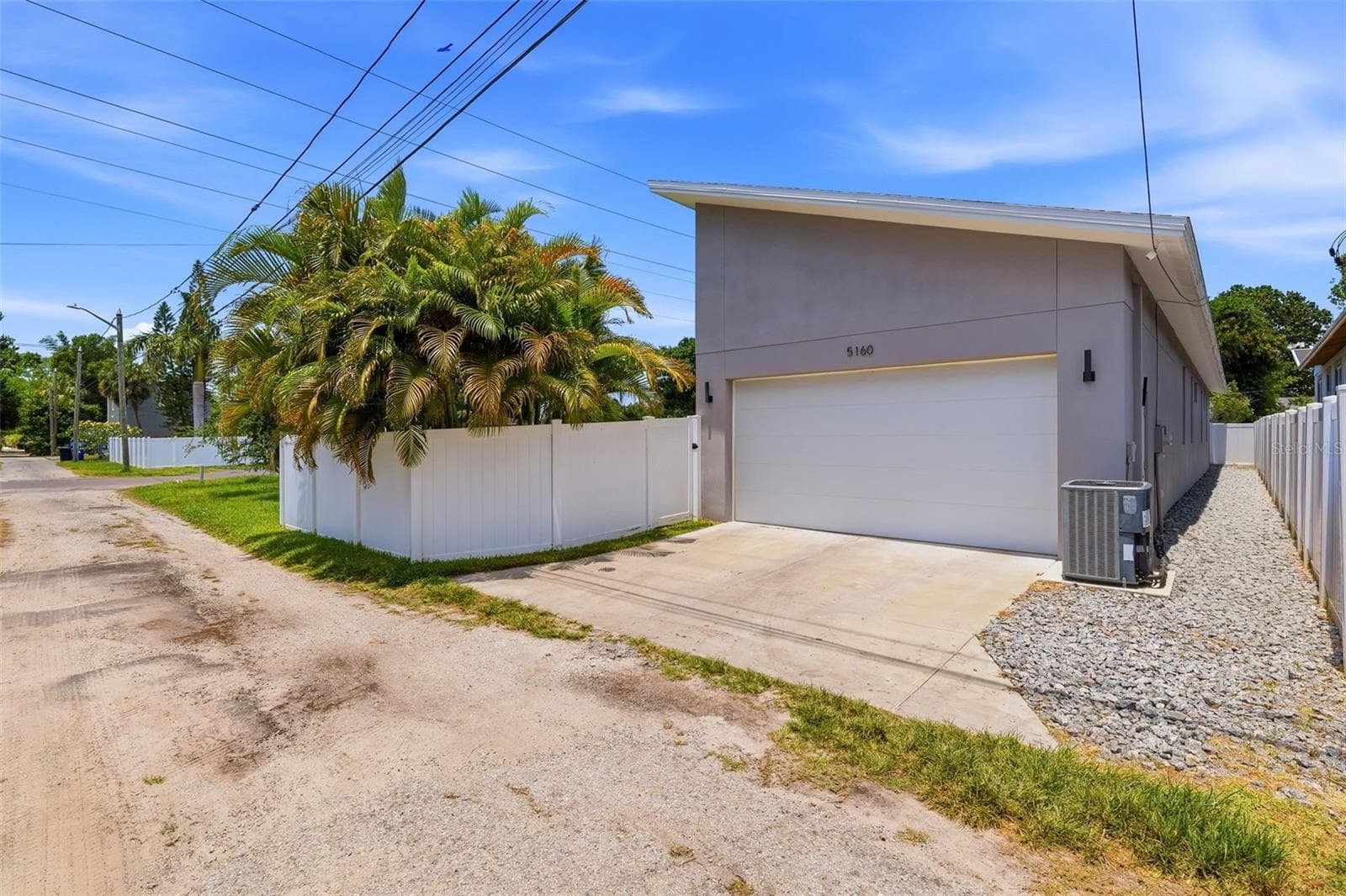 Single Family Residence at 5160 DARTMOUTH AVE N, ST PETERSBURG, photo 48 of 59
