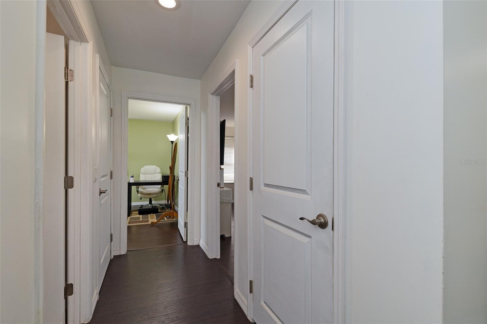 Back Hallway - 39 WOOD RIDGE DR, OCALA