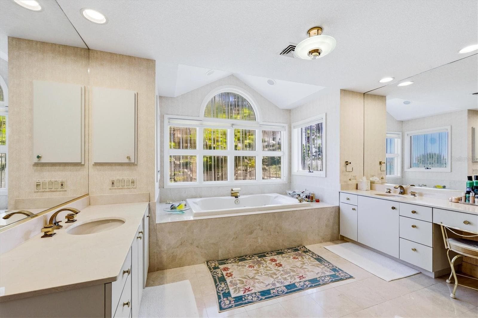 Primary Master Bath has dual vanities - 750 N MANASOTA KEY RD, ENGLEWOOD