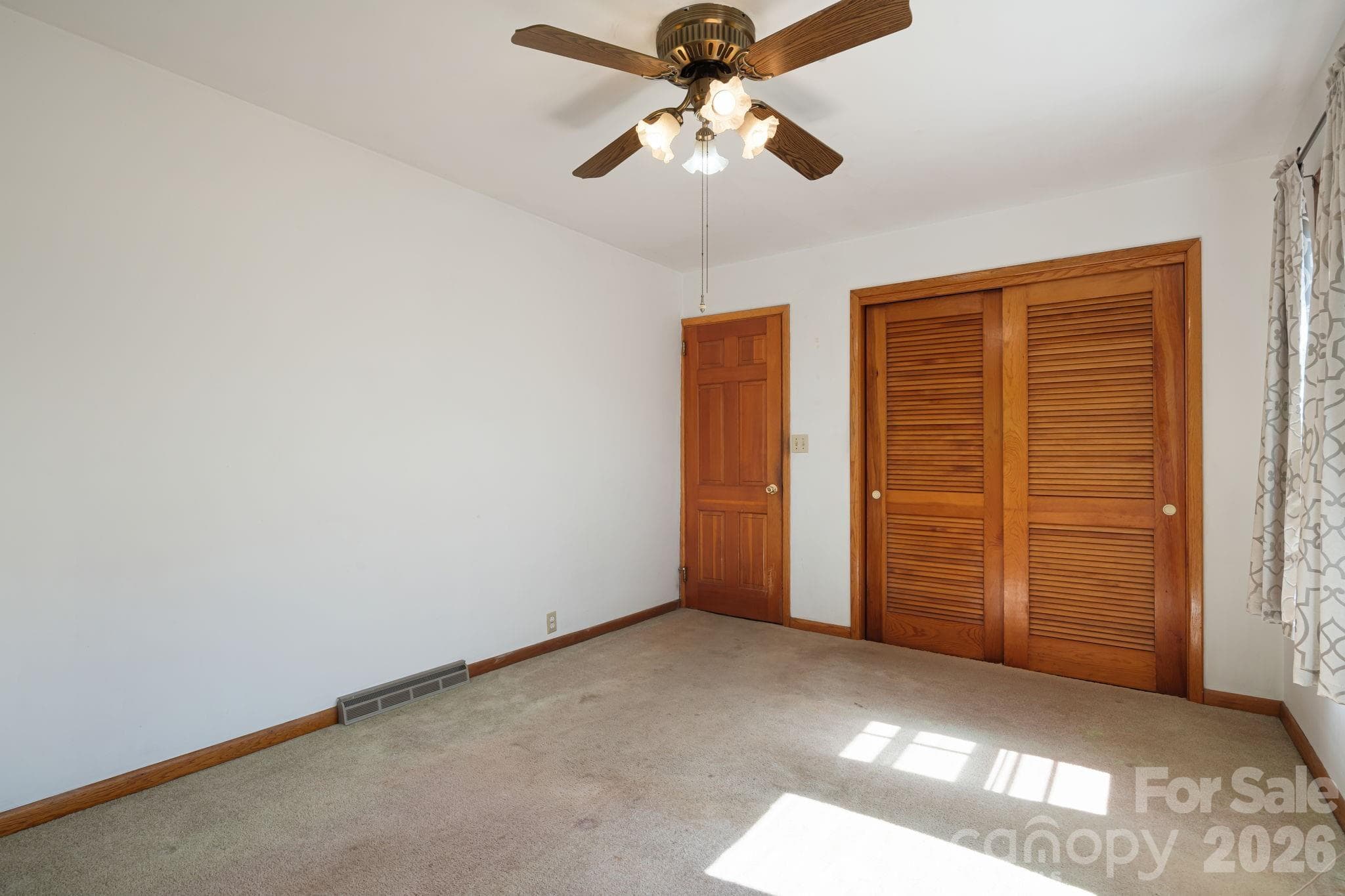 Single Family Residence at 284 Chestnut Street, Mars Hill, photo 17 of 39
