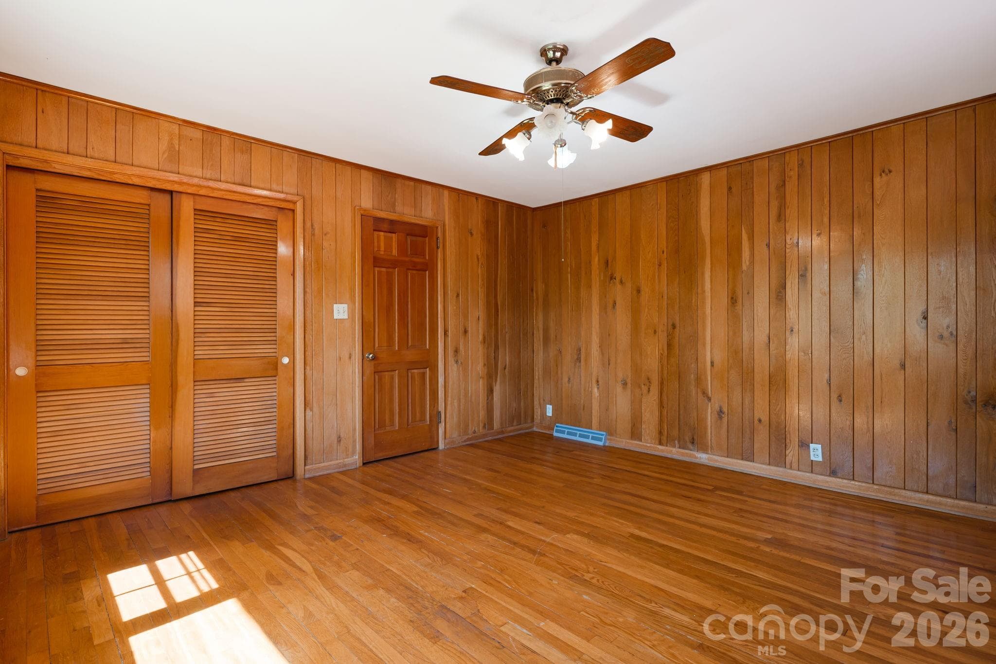 Single Family Residence at 284 Chestnut Street, Mars Hill, photo 25 of 39