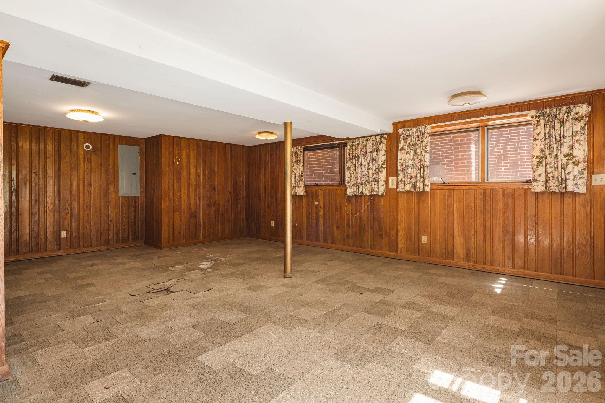 Single Family Residence at 284 Chestnut Street, Mars Hill, photo 28 of 39