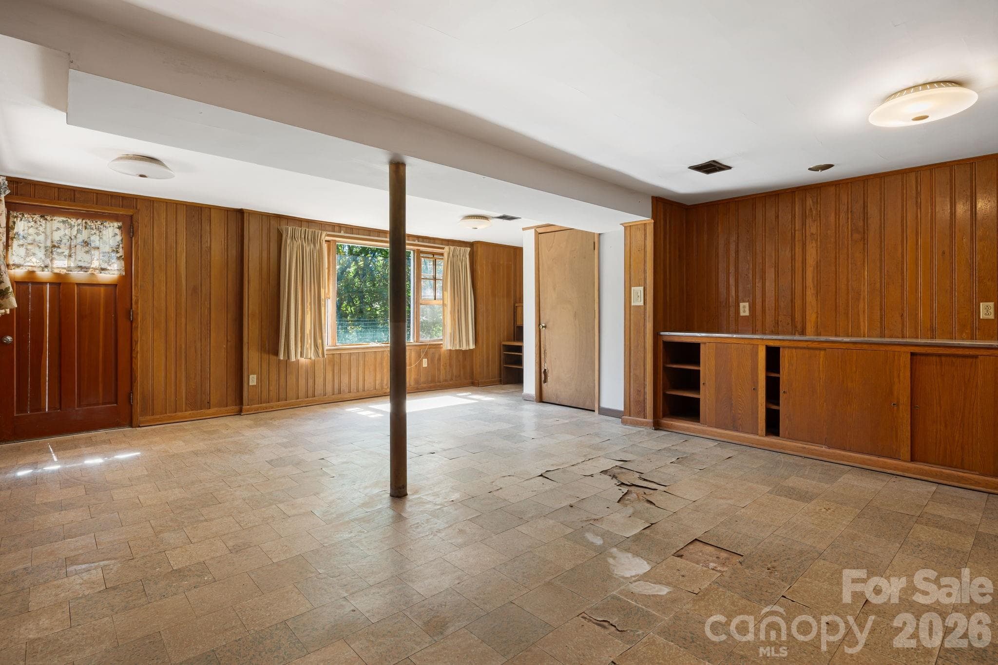 Single Family Residence at 284 Chestnut Street, Mars Hill, photo 29 of 39
