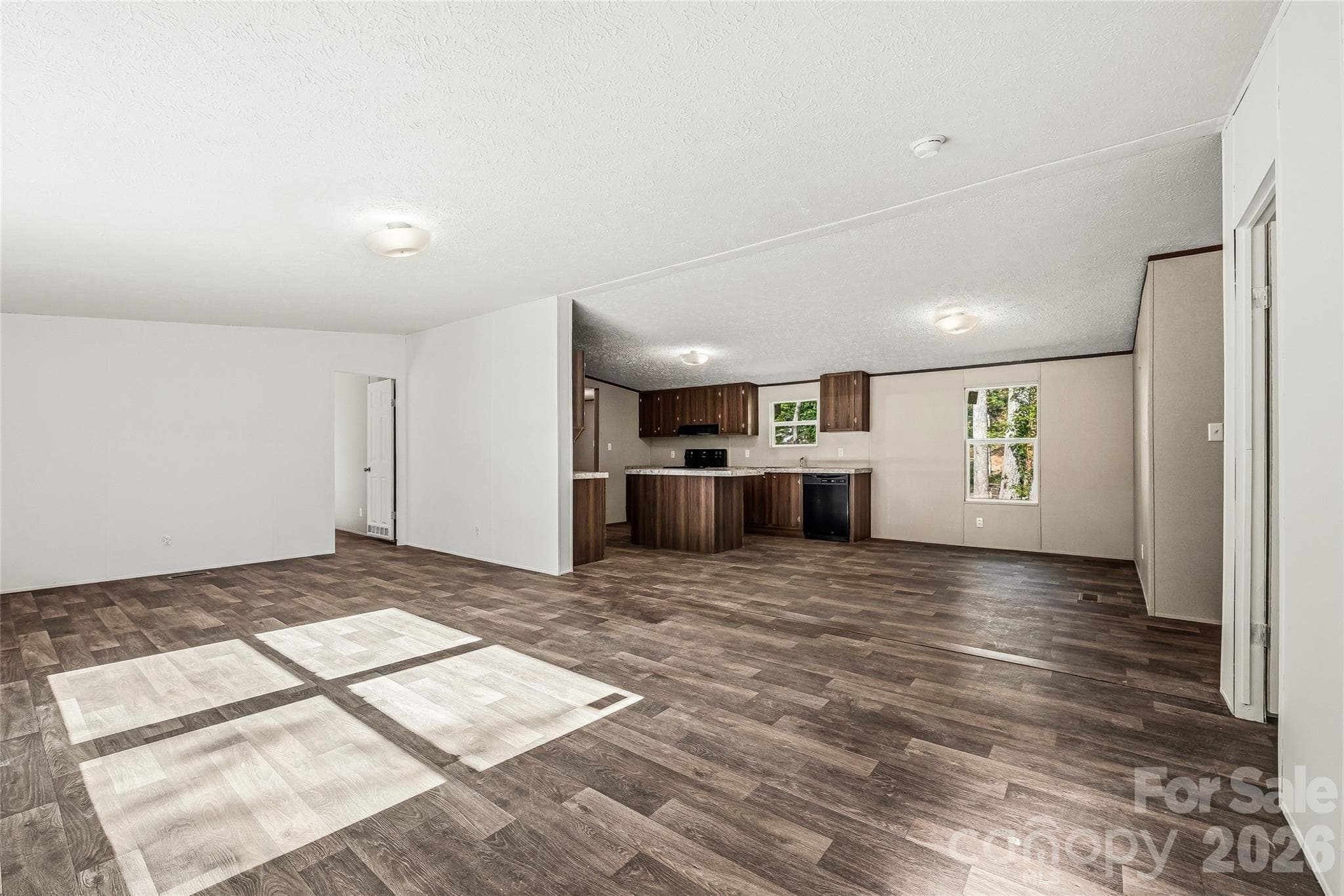 Open floor plan - 45 Alan Retreat Road, Hendersonville