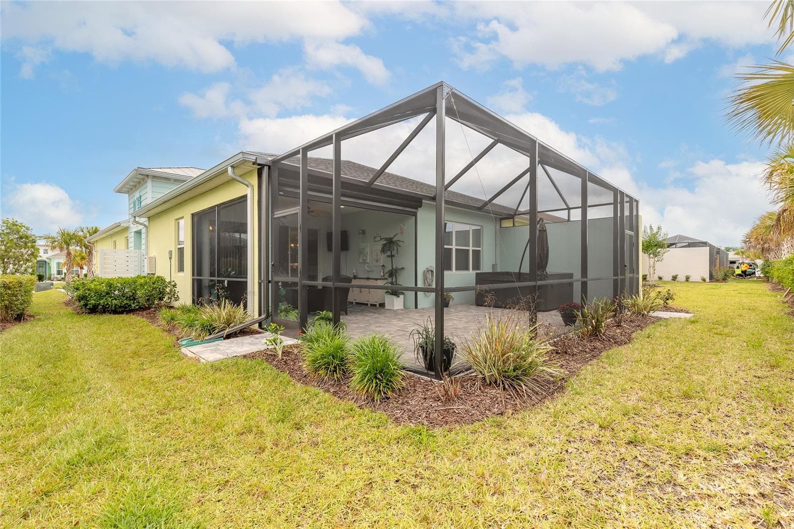 Maintenance free exterior - 230 SAND BAR LN, DAYTONA BEACH