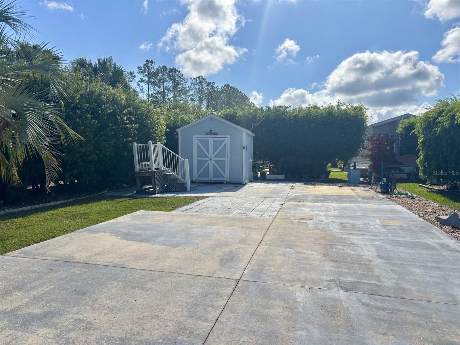 3273 NE 102ND AVENUE RD