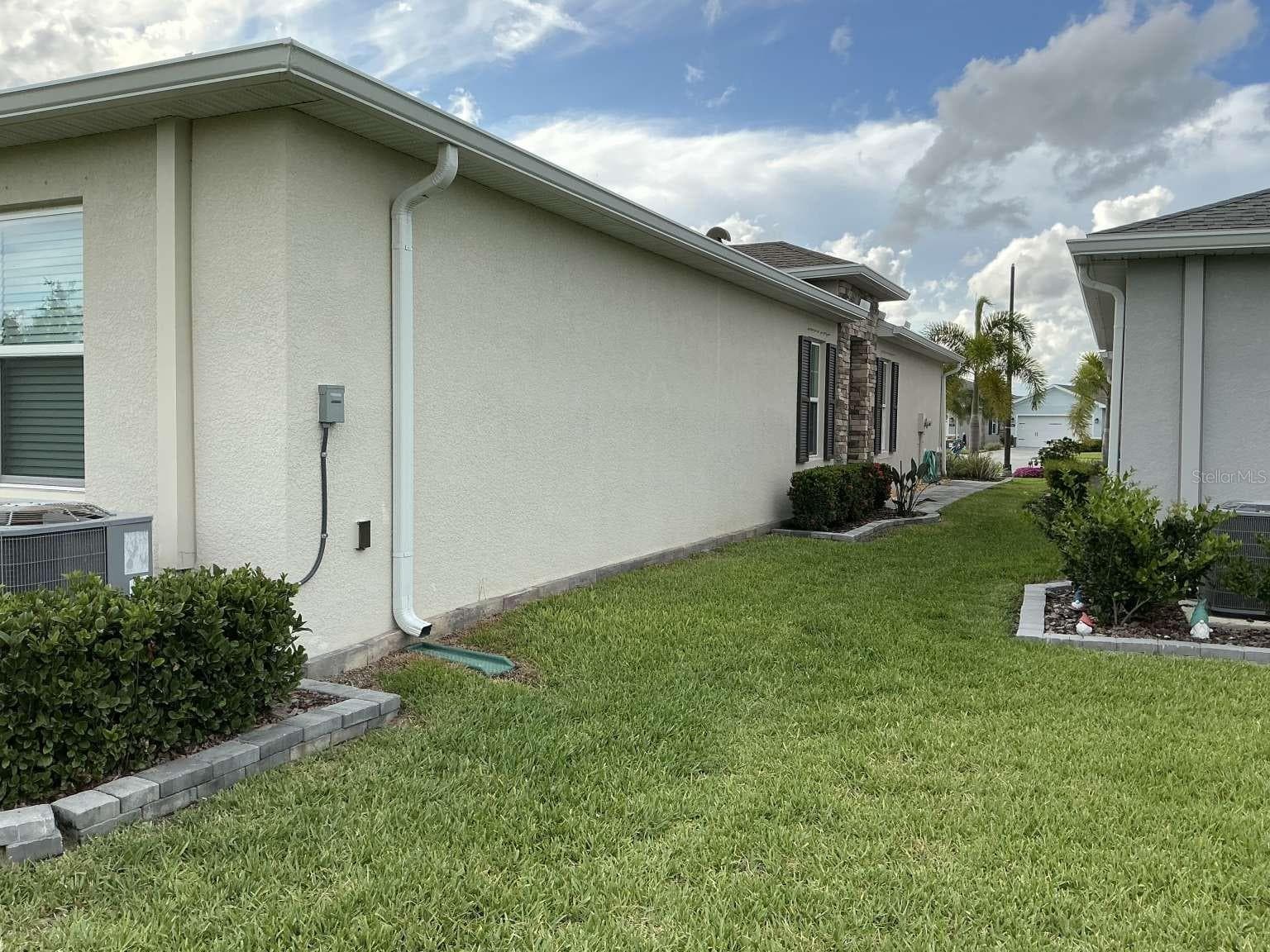 Villa at 1982 W PALMS DR, PORT CHARLOTTE, photo 3 of 63