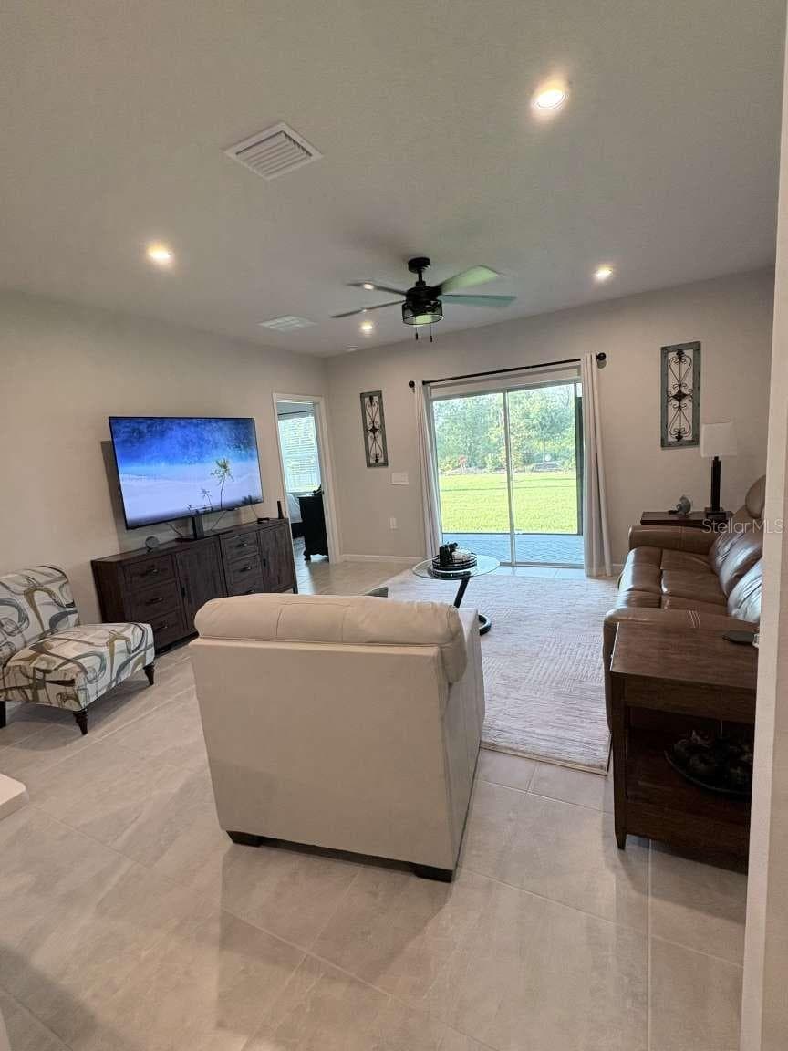 Villa at 1982 W PALMS DR, PORT CHARLOTTE, photo 24 of 63
