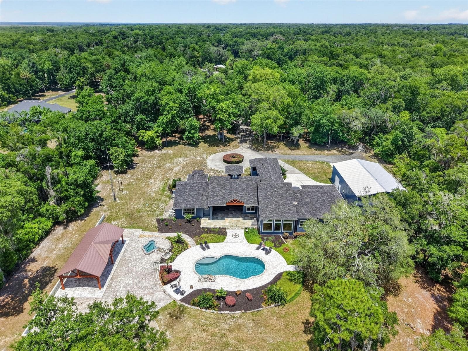 Single Family Residence at 2110 HIGHLAND PARK RD, DELAND, photo 3 of 82