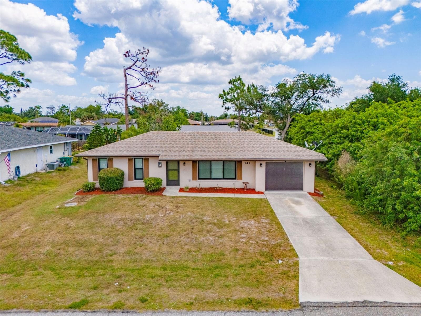 141 AVENS ST