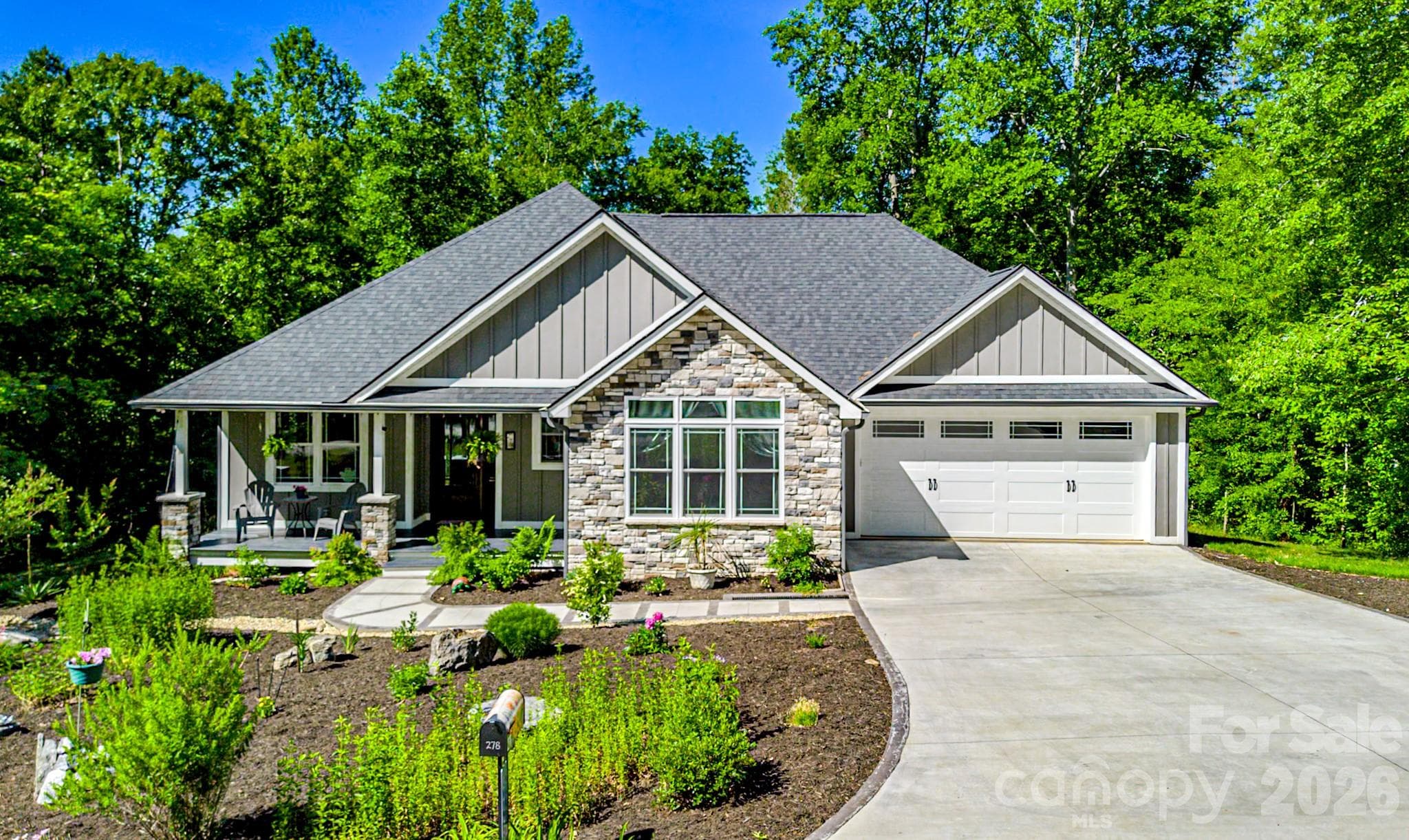 Single Family Residence at Rutherfordton, photo 2 of 33