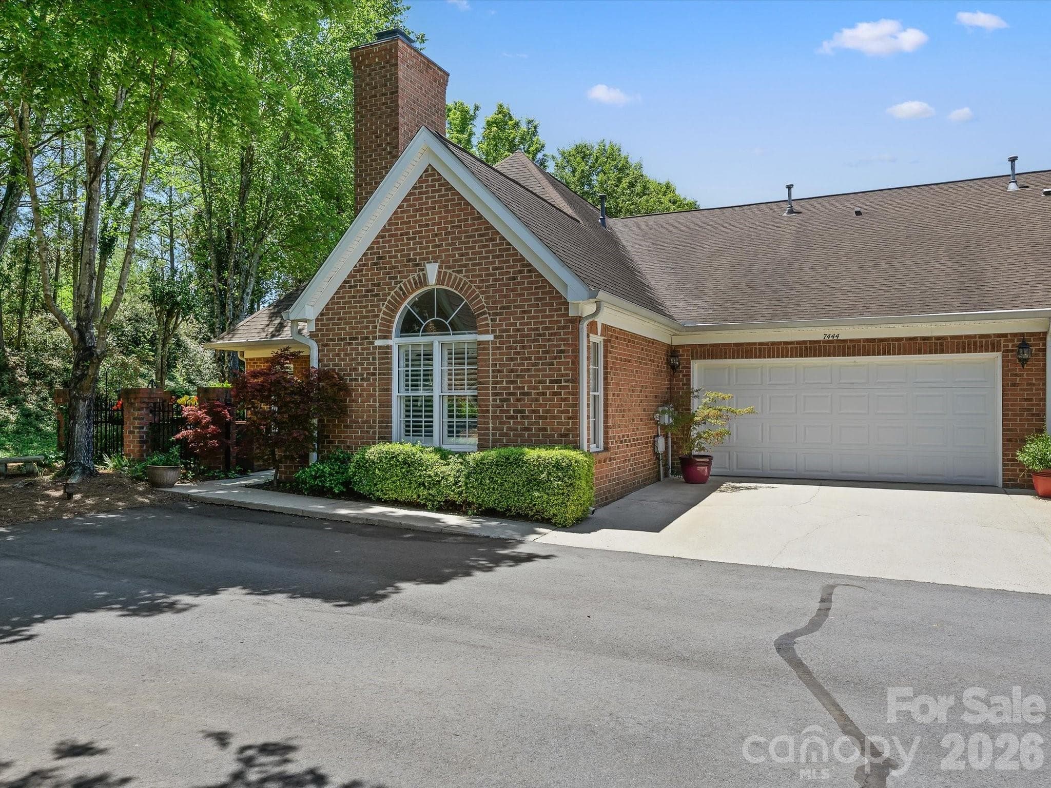 Condominium at Charlotte, photo 3 of 24